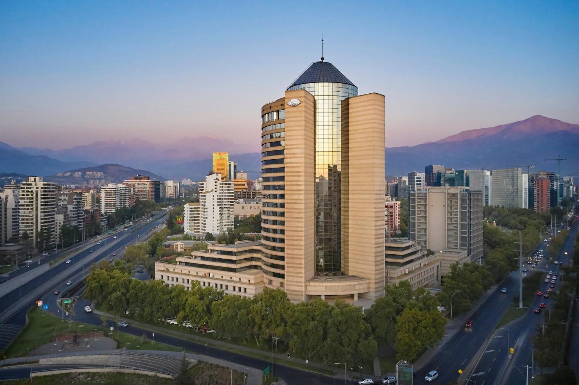 Mandarin Oriental, Santiago Hotel Exterior photo